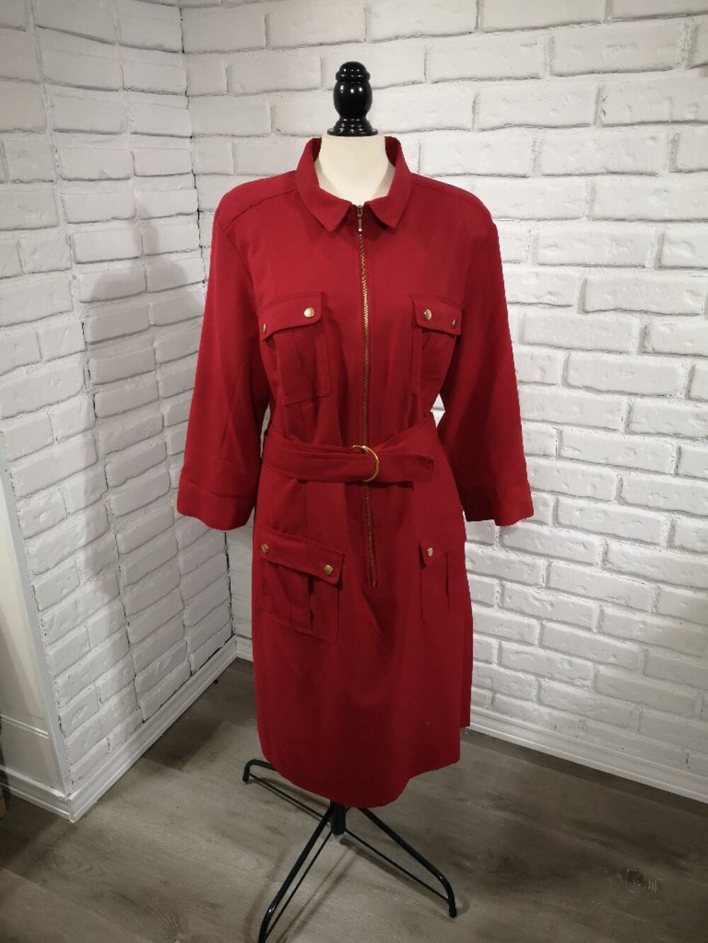 Sharagano Women's Size 24W Red Belted Partial Front Zip Dress Office Party